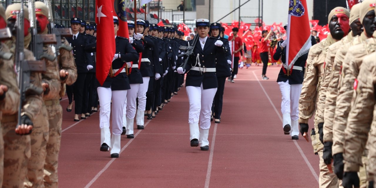 Sinop, Amasya, Çankırı, Çorum, Tokat ve Kastamonu'da 19 Mayıs kutlanıyor