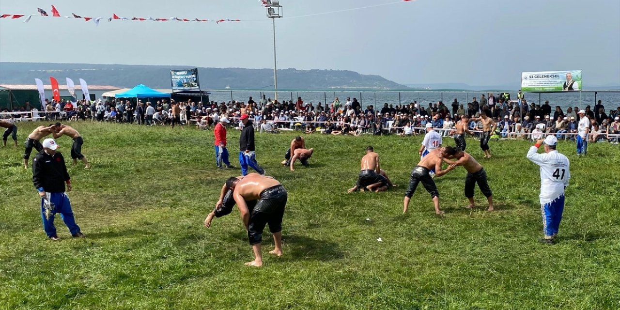 53. Kepez Geleneksel Büyük Yağlı Pehlivan Güreşleri'ni başpehlivan Dağdeviren kazandı