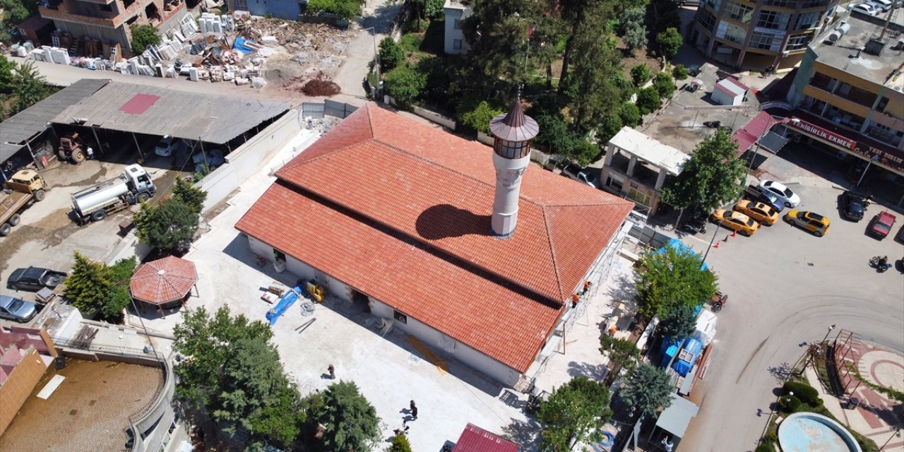 Depremde hasar gören tarihi Ağcabey Camisi'nin restorasyonunda sona gelindi