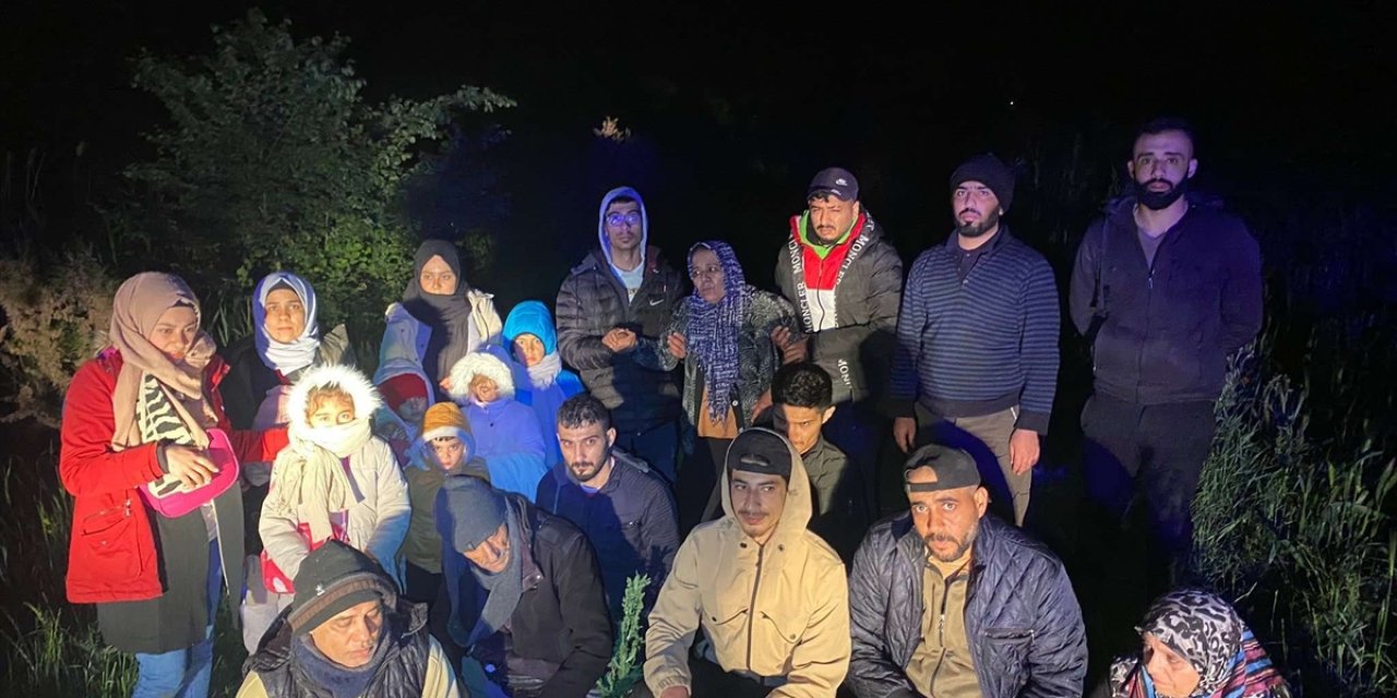 Edirne'de 21 düzensiz göçmen yakalandı