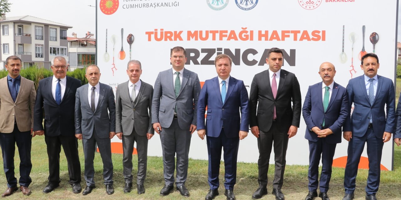 Erzincan'ın yöresel ürünleri "Türk Mutfağı Haftası"nda tanıtıldı