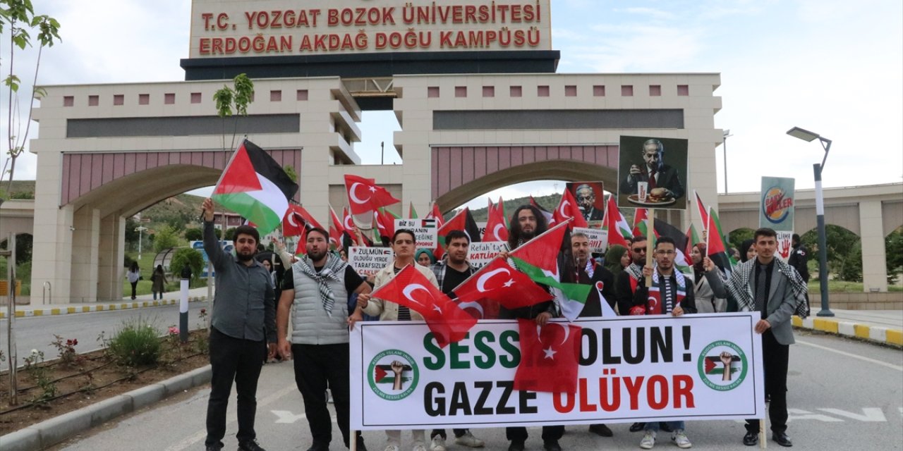 Yozgat Bozok Üniversitesi öğrencileri İsrail'i protesto etti