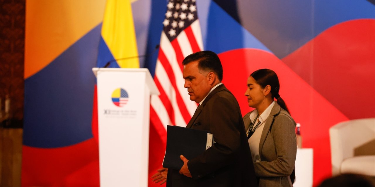 ABD Dışişleri Bakan Yardımcısı Richard Verma, Kolombiya'yı ziyaret etti