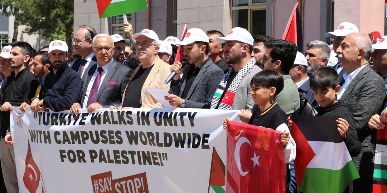 Amasya'da üniversite öğrencileri İsrail'in Refah'taki saldırılarını protesto etti