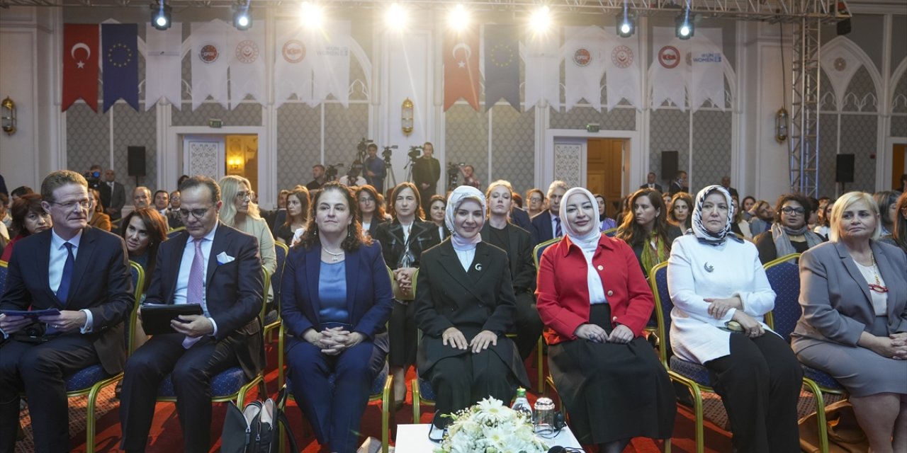 Bakan Göktaş, Türkiye'de kadın erkek eşitliğiyle ilgili uluslararası konferansta konuştu: