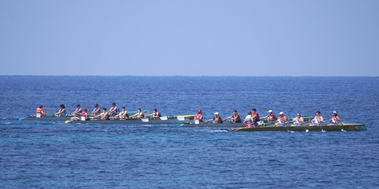 Deniz Küreği Türkiye Kupası, Antalya'da başladı