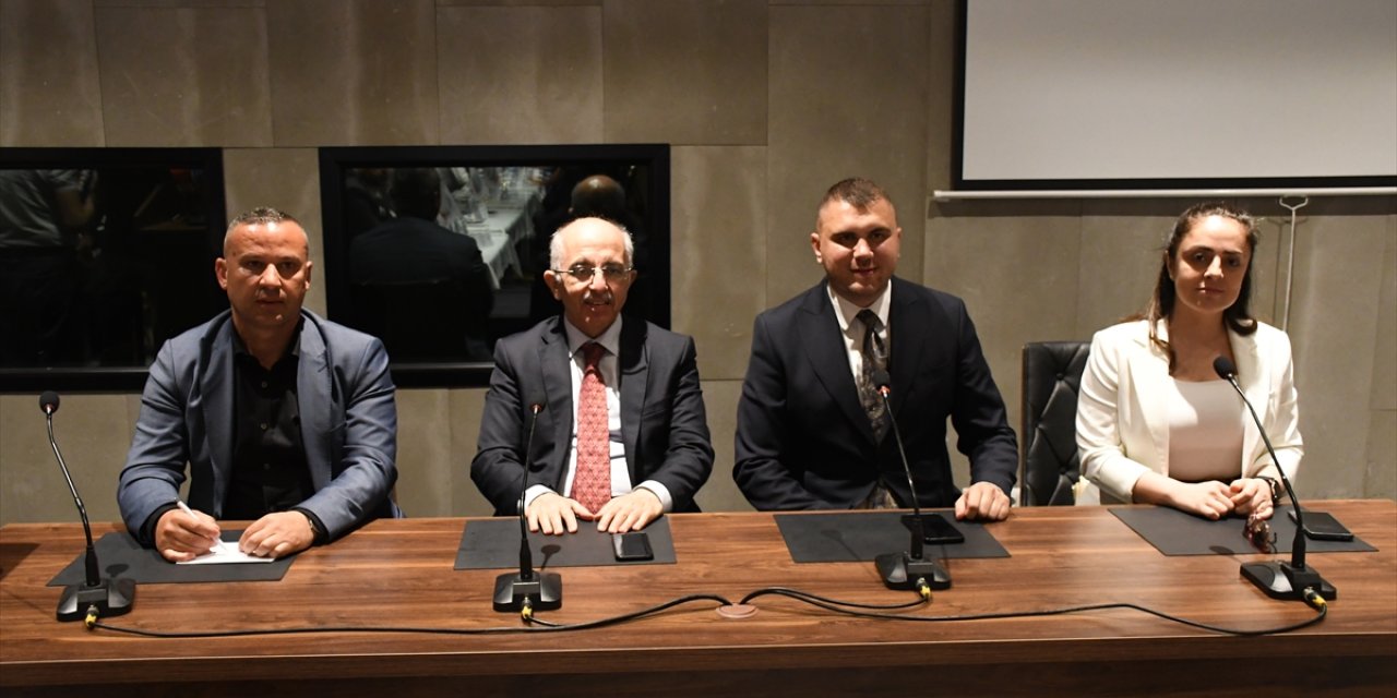 Türk ve Kosovalı iş insanları Prizren'deki iş forumunda buluştu