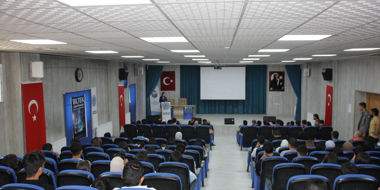 Hakkari'de "BİLTEK 9. Uluslararası Bilimsel Araştırmalar ve Güncel Gelişmeler Kongresi" devam ediyor