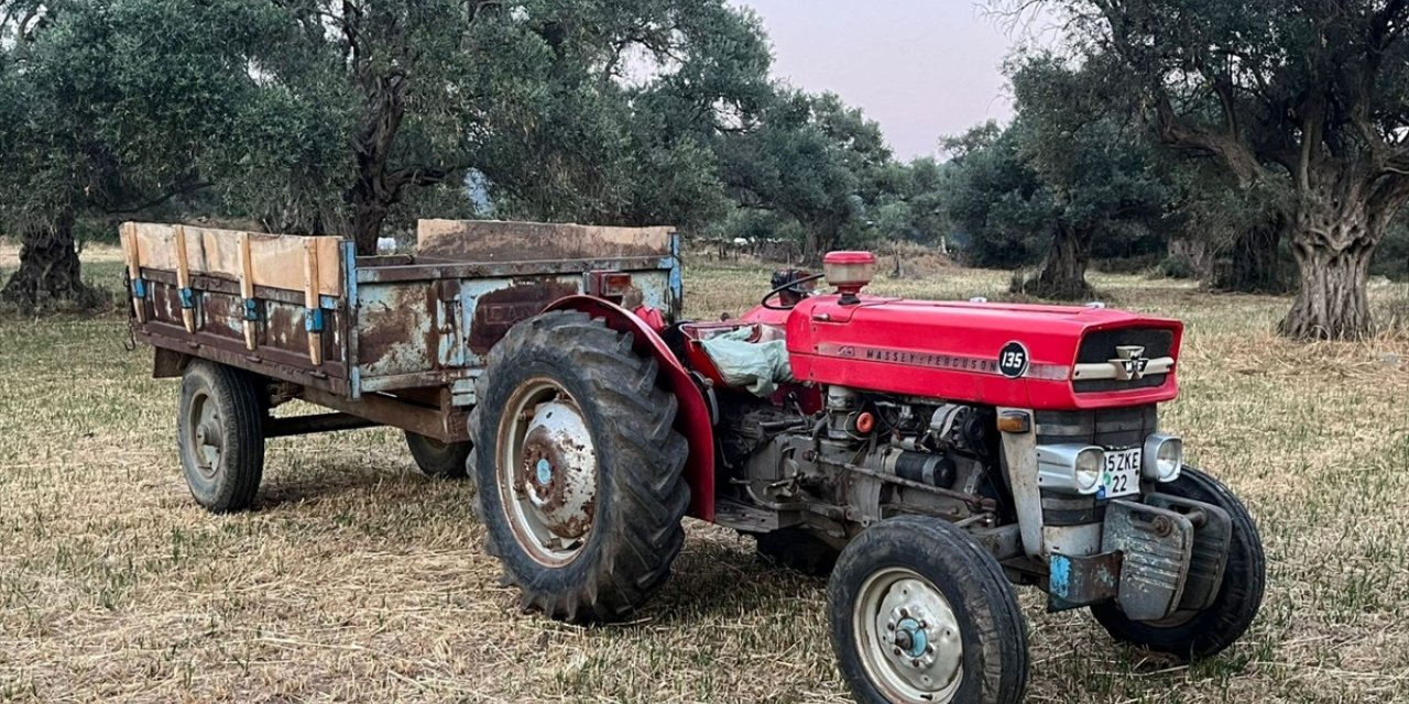 İzmir'de traktörün altında kalan kişi öldü