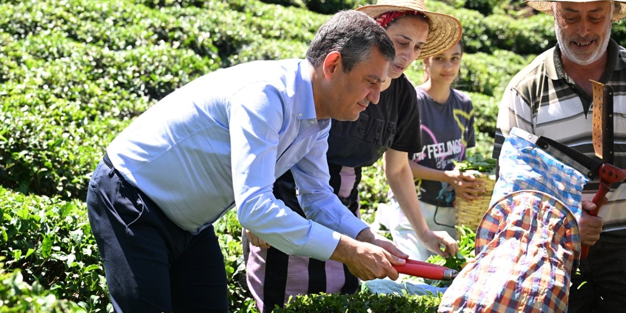 CHP Genel Başkanı Özgür Özel, Rize'deki "Çay Mitingi"nde konuştu: