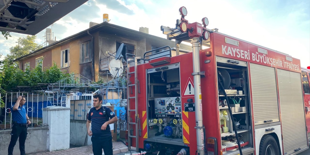 Kayseri'de evde çıkan yangın söndürüldü