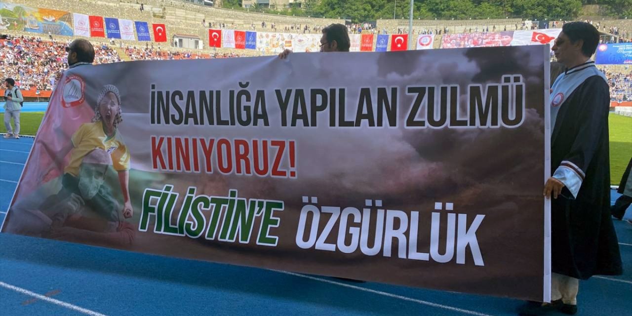 Zonguldak BEÜ'de 3 bin 200 öğrenci mezuniyet sevinci yaşadı