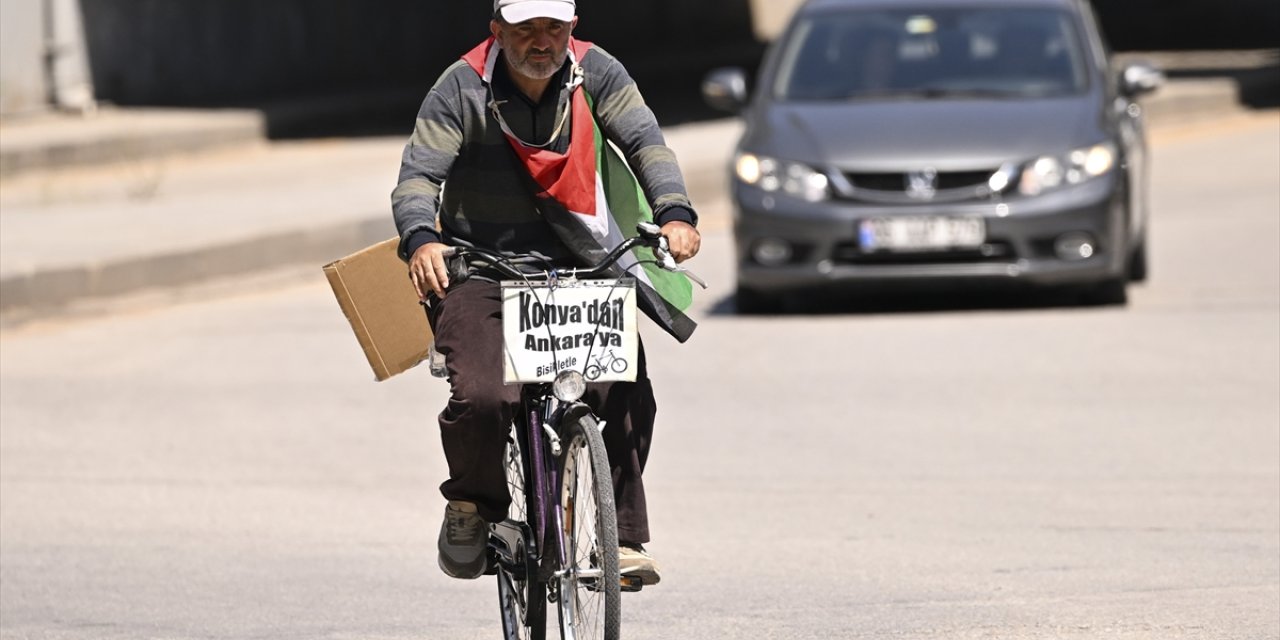 İsrail'in Filistin'e yönelik saldırılarını protesto etmek için Konya'dan Ankara'ya pedal çevirdi