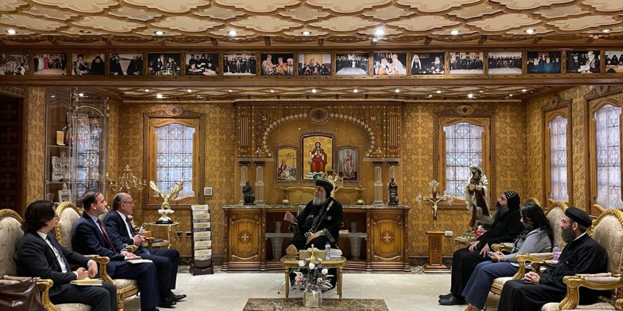 Türkiye’nin Kahire Büyükelçisi Şen'den Mısır Kıpti Ortodoks Kilisesine ziyaret