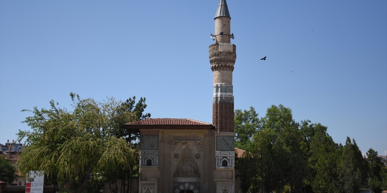 Konya'da Sahib Ata Külliyesi yapılan restorasyonla eski ihtişamına kavuşacak