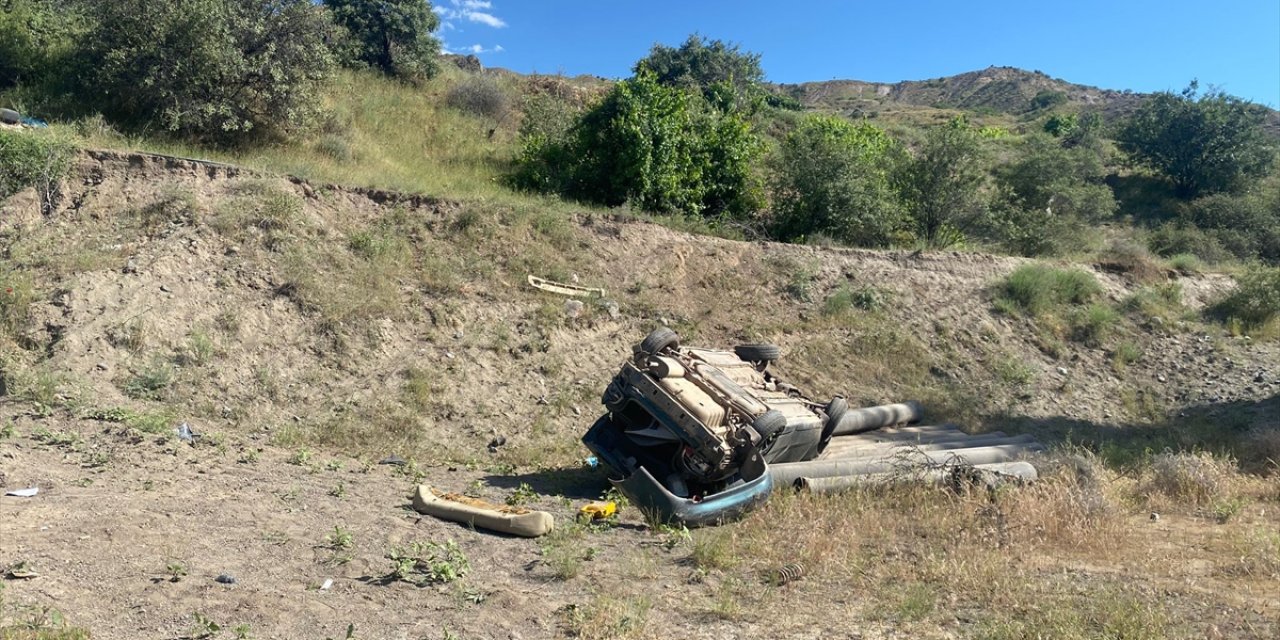 Elazığ'da trafik kazasında yaralanan kişi tedavi gördüğü hastanede öldü