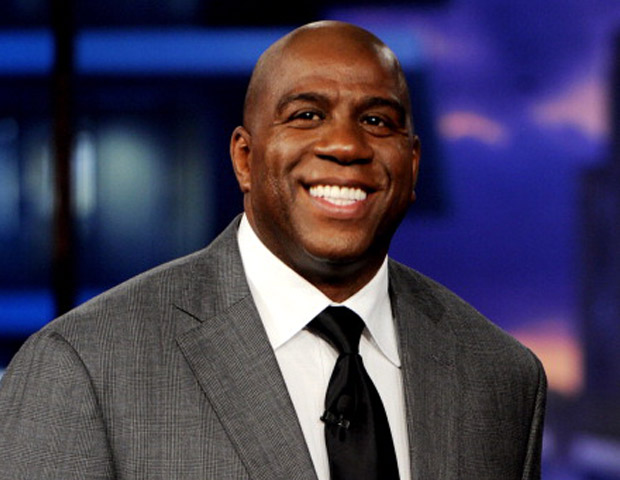 Magic Johnson, Lakers'ın basketbol operasyonları başkanı oldu