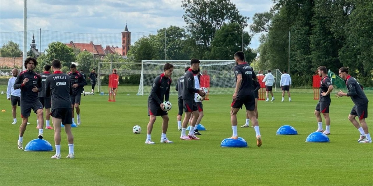 A Milli Futbol Takımı, Polonya maçına hazır