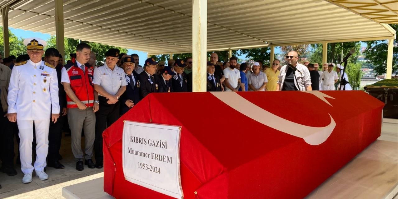 Vefat eden Kıbrıs gazisi, memleketi Zonguldak'ta son yolculuğuna uğurlandı