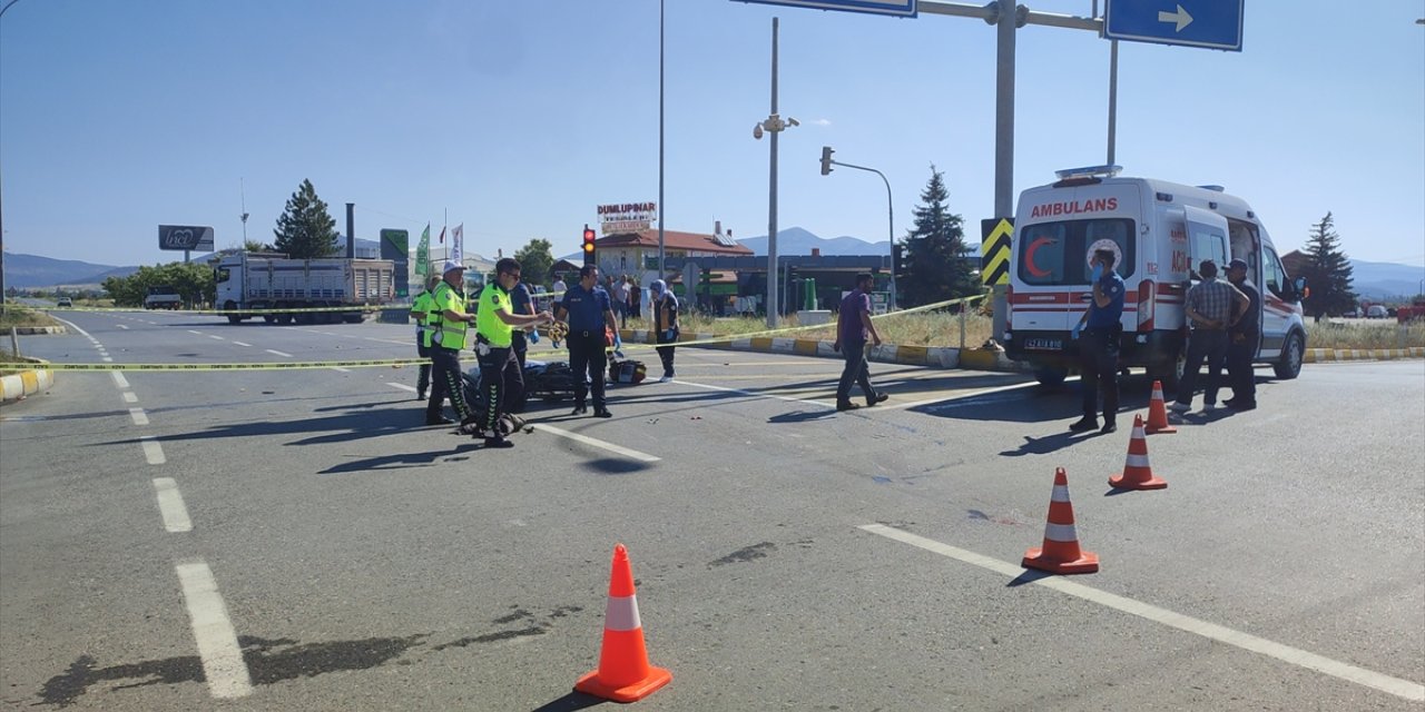 Konya'da pikapla çarpışan motosikletin sürücüsü öldü