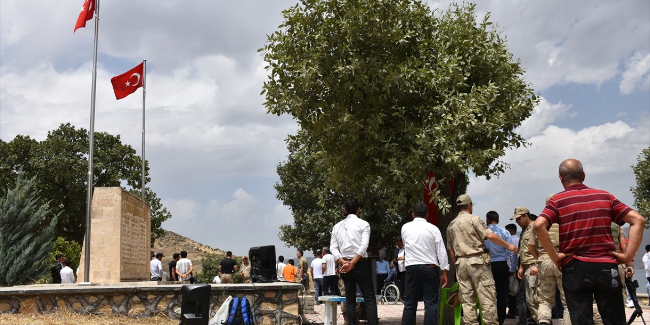 PKK'nın Çevrimli katliamında 34 yıl önce hayatını kaybeden 27 kişi anıldı