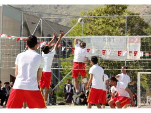 TİKA Afganistan'da voleybol turnuvası düzenledi