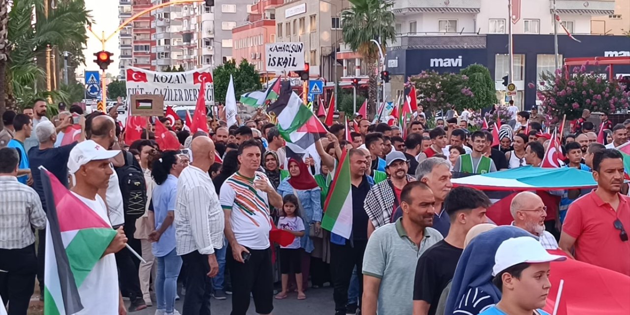 Adana'da Filistin'e destek yürüyüşü düzenlendi