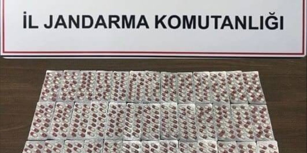 Kırıkkale'de uyuşturucu maddeyle yakalanan motokurye tutuklandı