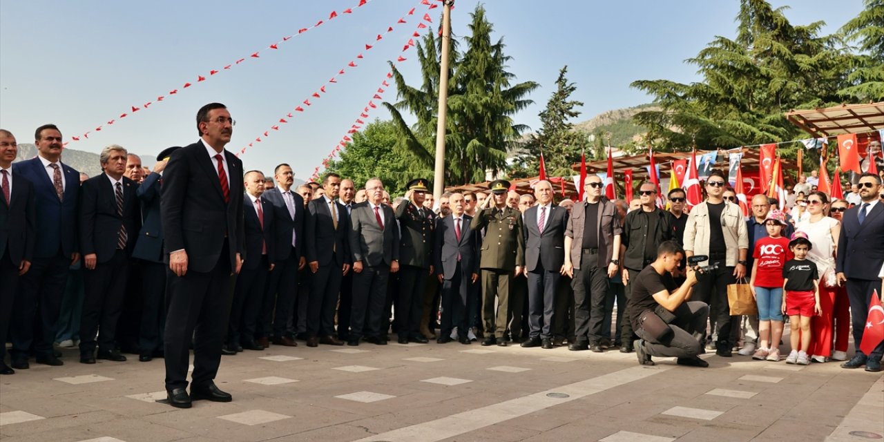 Cumhurbaşkanı Yardımcısı Yılmaz Amasya Tamimi'nin yıl dönümü töreninde konuştu: