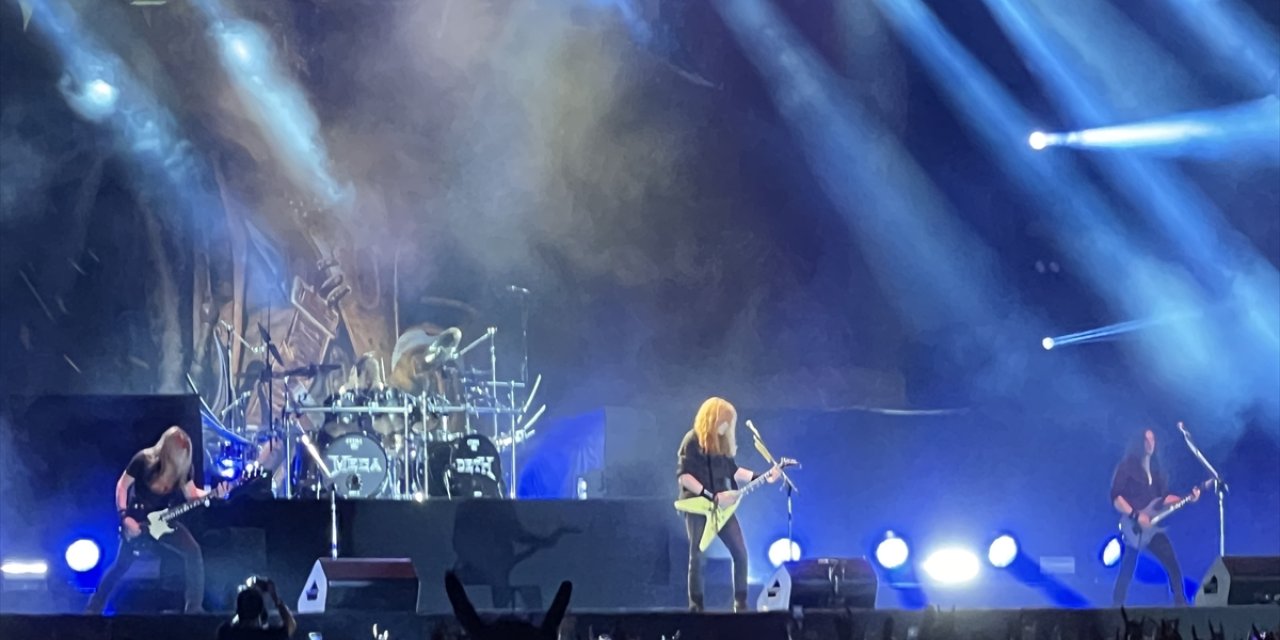 ABD'li metal grubu Megadeth, İstanbul'da konser verdi