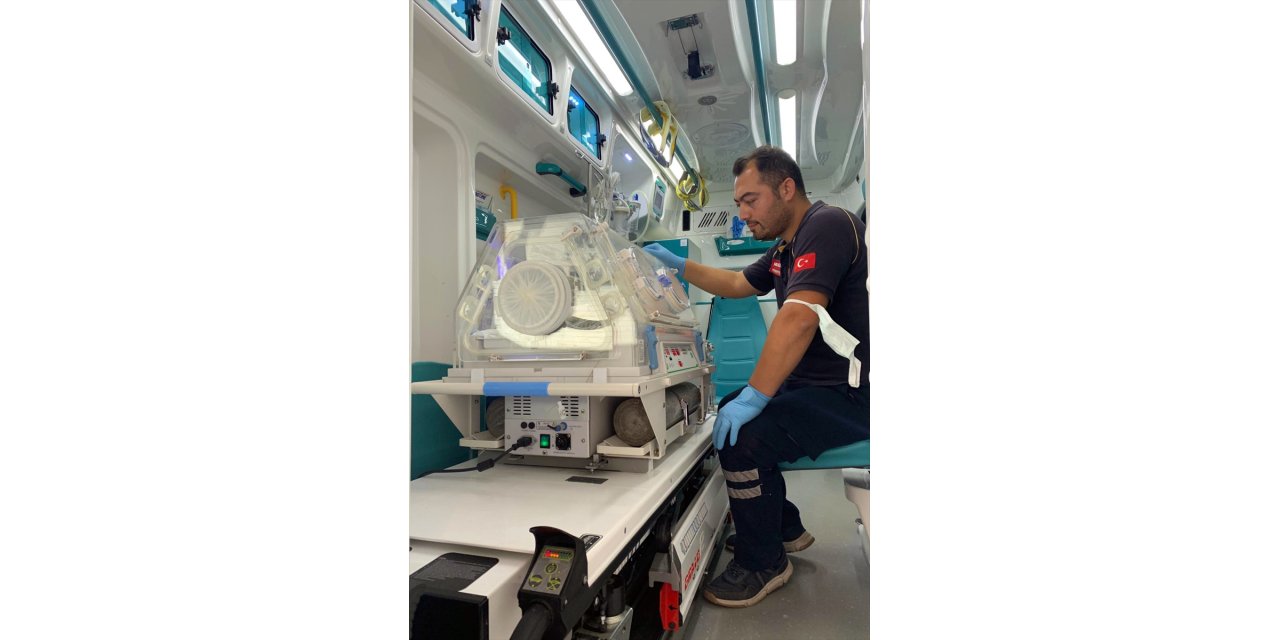 Muğla'da ambulans helikopter Simge bebek için havalandı