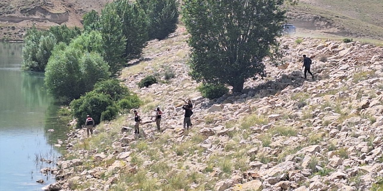 Kahramanmaraş'ta kayıp olarak aranan gencin cesedi gölette bulundu