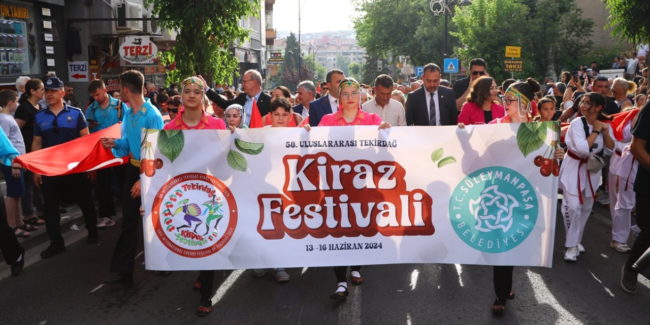 Tekirdağ'da 58. Uluslararası Kiraz Festivali'nde ateş yakıldı