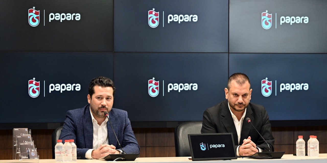Trabzonspor'un yeni sezondaki "inatçı" formalarının göğüs sponsoru Papara oldu