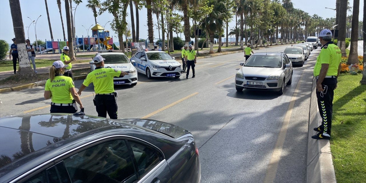 Mersin'de Kurban Bayramı öncesi trafik denetimi yapıldı