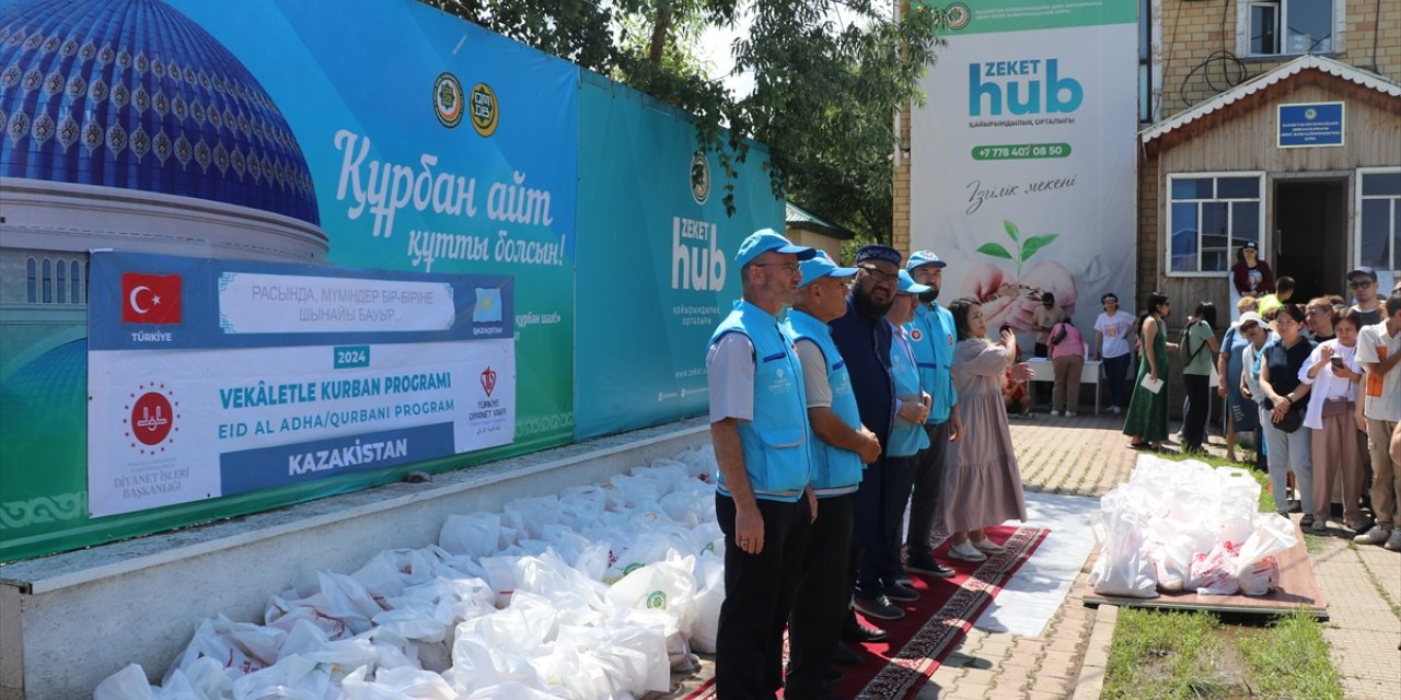 Türkiye Diyanet Vakfı, Kazakistan’daki ihtiyaç sahibi ailelere kurban eti dağıttı