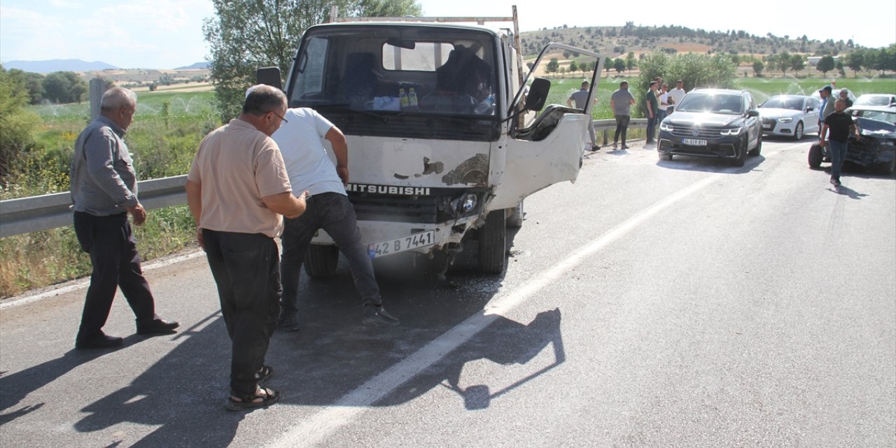 Konya'da trafik kazasında 4 kişi yaralandı