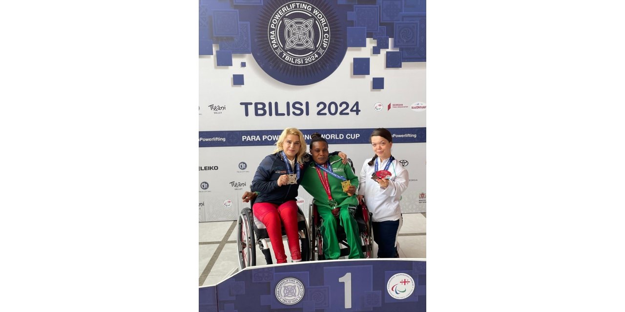 Milli para halterci Nazmiye Muratlı'dan Dünya Kupası'nda 4 madalya