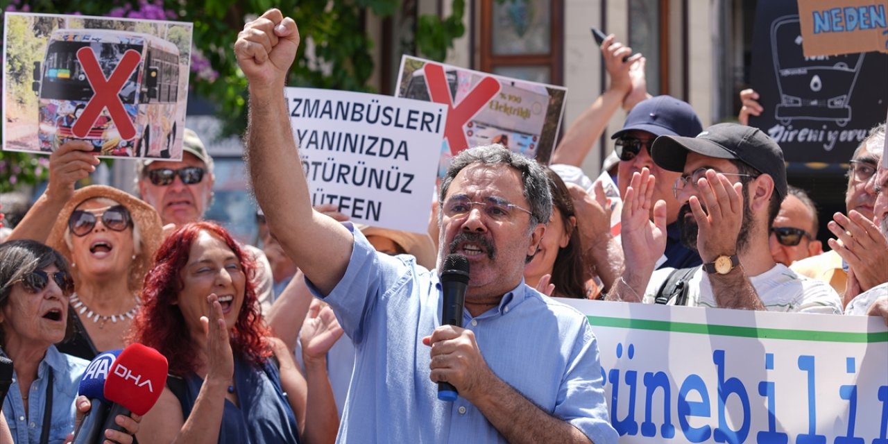 Adalar halkının İETT'ye "azmanbüs" tepkisi bir haftayı geçti