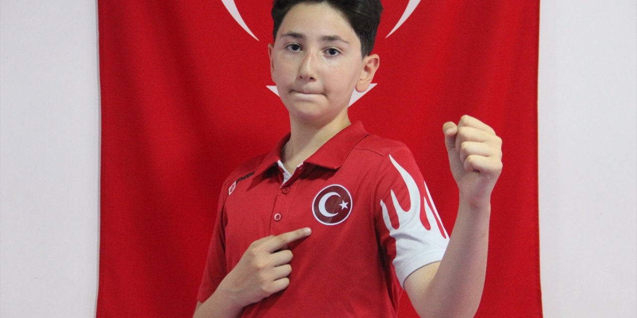 Ağlayarak karateye başlayan Ömer Faruk, tatamiden şampiyonlukla çıktı