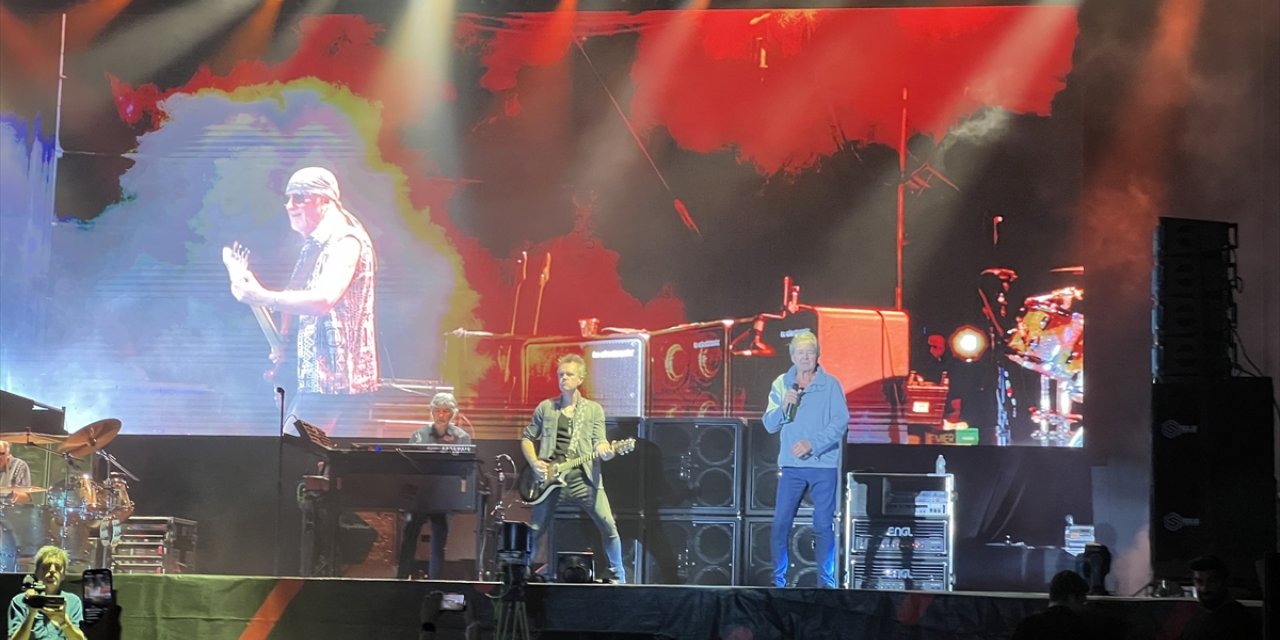 İngiliz rock grubu Deep Purple, İstanbul'da konser verdi