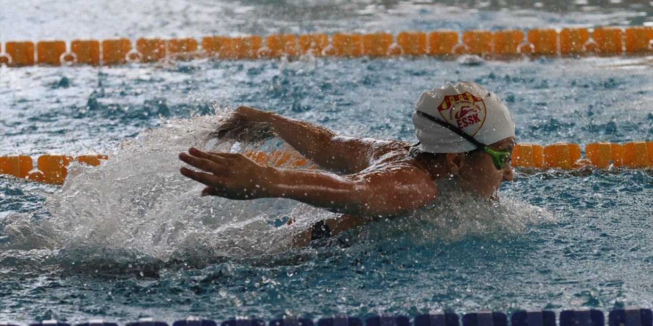 Edirne'de Kırkpınar Yüzme Şampiyonası başladı