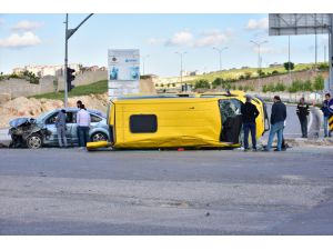 Gaziantep'te trafik kazası: 14 yaralı