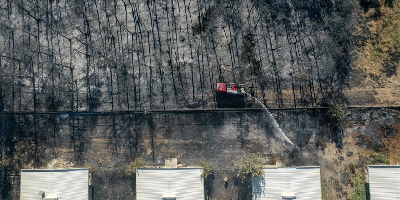 Bursa'da yangından zarar gören kampüsteki ormanlık alan dronla görüntülendi