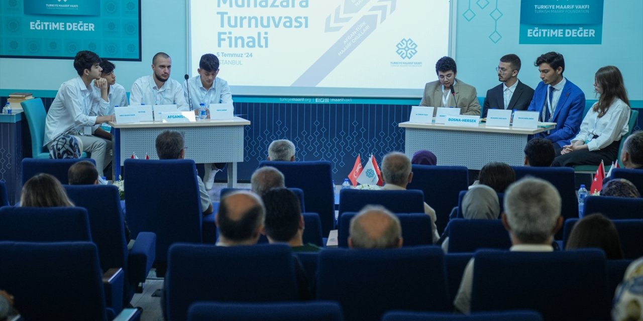 "Maarif Uluslararası Münazara Turnuvası"nın finali İstanbul'da yapıldı