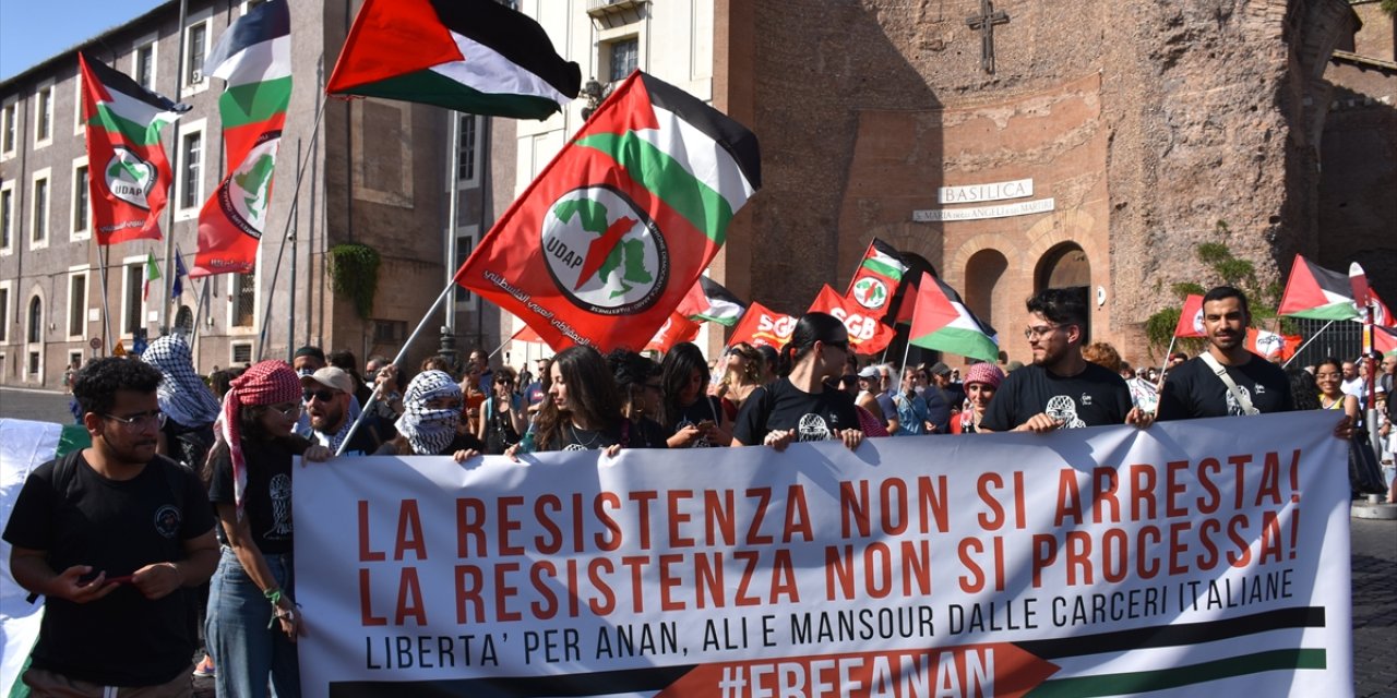 İtalya'da Filistin'e destek yürüyüşü düzenlendi