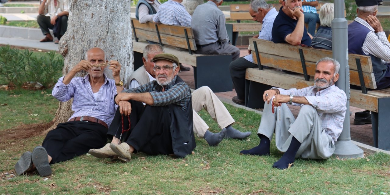 Adıyaman ve Şanlıurfa'da sıcak hava etkisini sürdürüyor