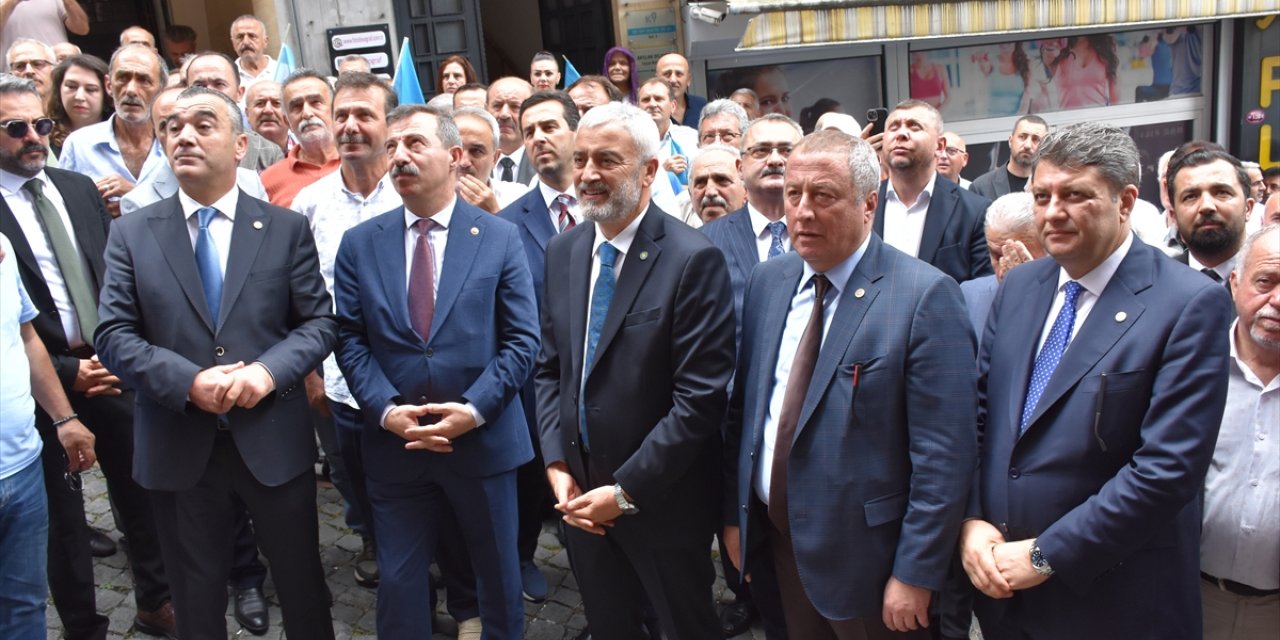 İYİ Parti Trabzon İl Başkanlığı binasının açılışı gerçekleştirildi