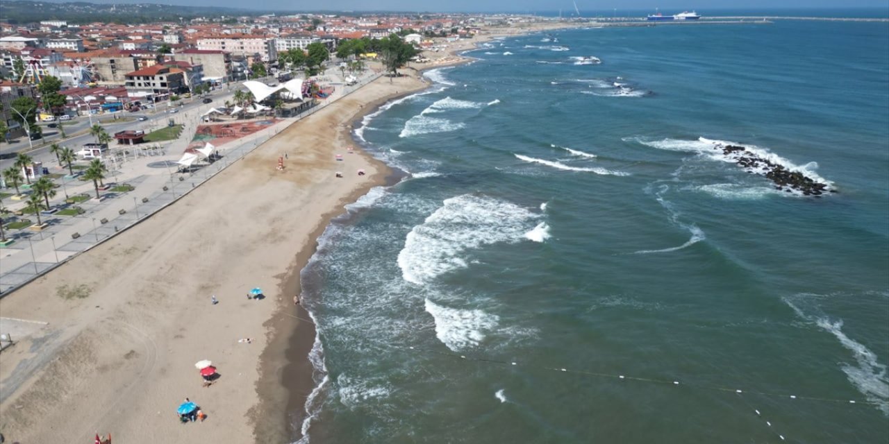 Sakarya sahillerinde denize girişler yasaklandı