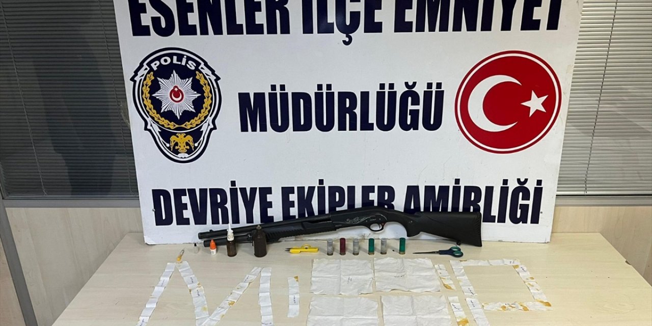 Esenler'de uyuşturucu ticareti yaptığı iddiasıyla 2 şüpheli tutuklandı